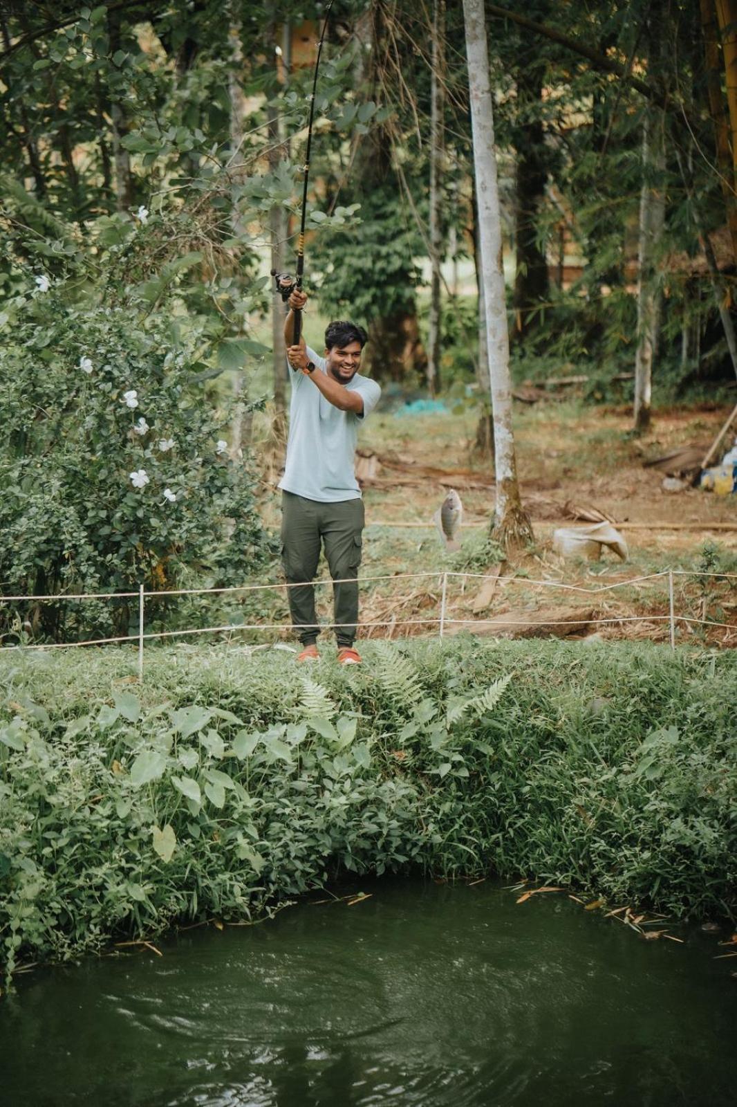 Thenmala Ecoresort Punalur Exterior photo